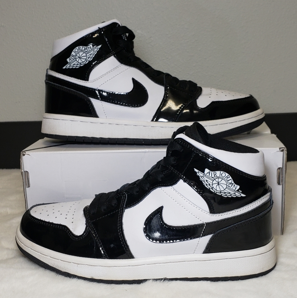 Air Jordan 1 Mid